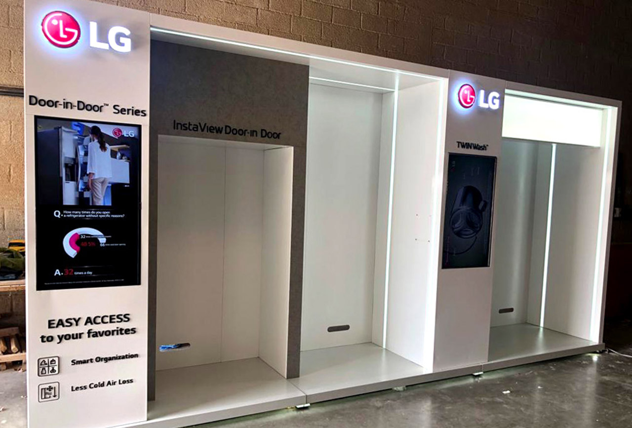 LG Display Stand
